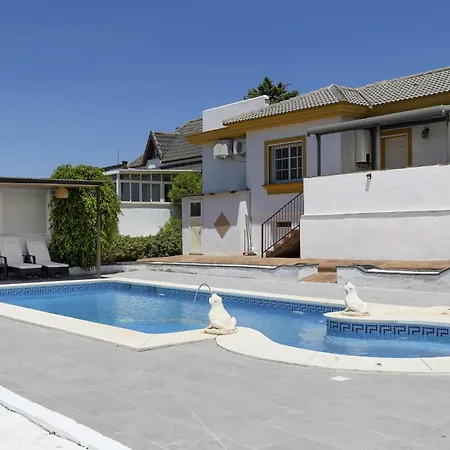 Casa Pinos De Picasso * ألاورين ذي ر تورّي