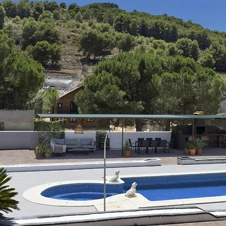 Casa Pinos De Picasso Villa *